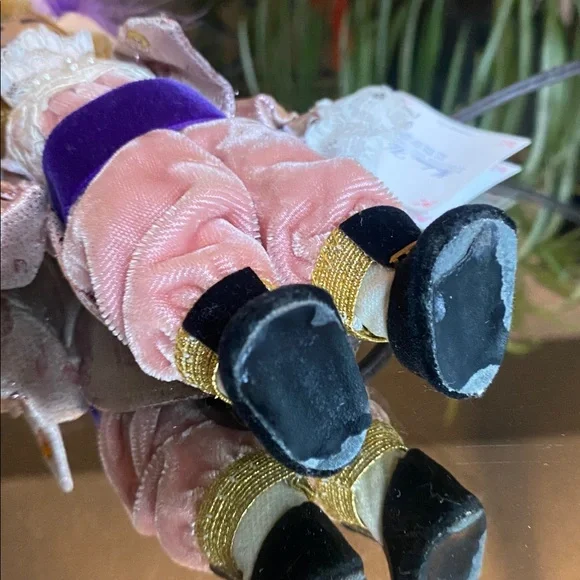 Madame Alexander Cinderella's Footmouse 💕 - Picture 5 of 7